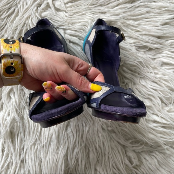Tory Burch Color Block Mixed Media Blue Gray Suede Canvas Heeled Sandals Sz 7.5 - Picture 5 of 10